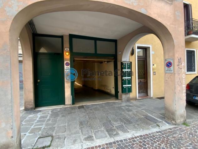 CENTRO: nuovo bilocale (arredato a nuovo) all'ultimo piano - Foto 4