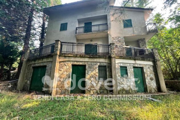 Villa di 300 m² con più di 5 locali in vendita a Santo Stefano in Aspromonte - Foto 13