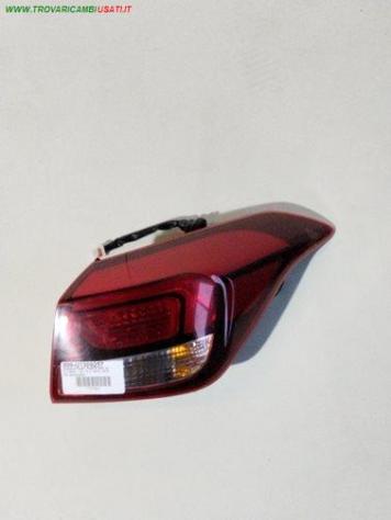FANALE POST. PARTE EST. D. 999-U1309257 Parti elettriche  Fanaleria  Fanali  Fanale est. post. d HYUNDAI - i 20 - COUPE - 2015 -