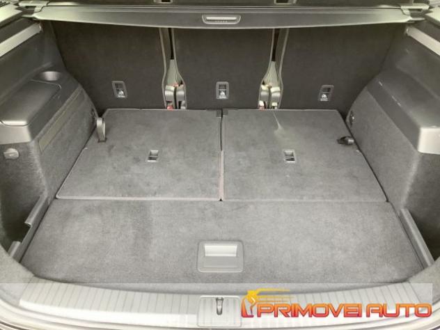 VOLKSWAGEN Touran 2.0 TDI 122 CV Active BlueMotion Technology rif. 20431840 - Foto 10