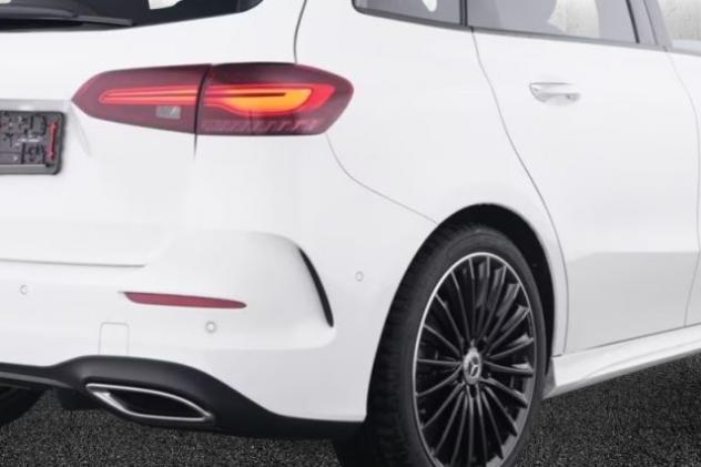 MERCEDES-BENZ B 220 d Automatic AMG Line Advanced Plus rif. 24049684 - Foto 4