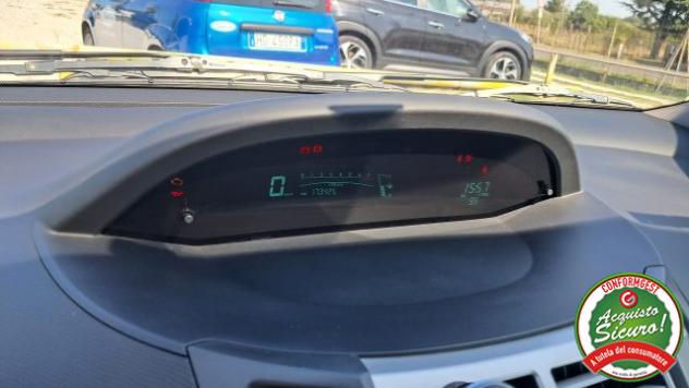 TOYOTA Yaris 1.3 5 porte Sol Gpl rif. 24086823 - Foto 4