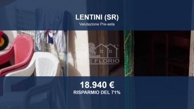 Immobile in asta di 122 m², box auto in vendita a Lentini
