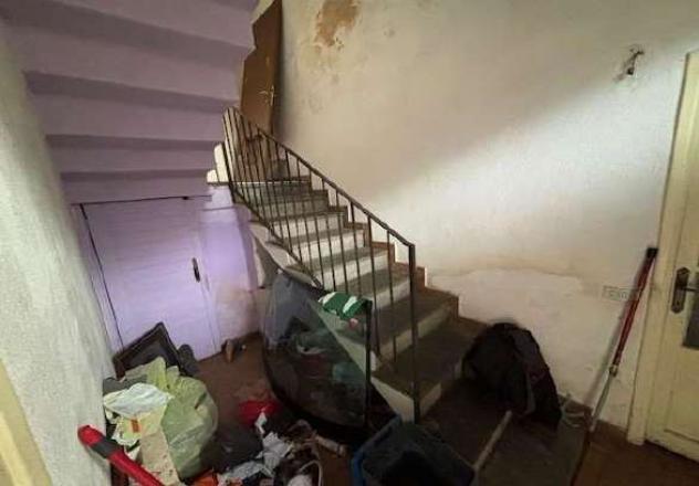 180/2023 U VA - Porzione di casa in asta a Varese - Foto 7