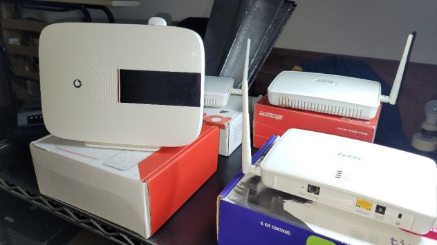 Modem WIFi ADSL Fibra Internet Vari modelli per tutte le compagnie - Foto 4