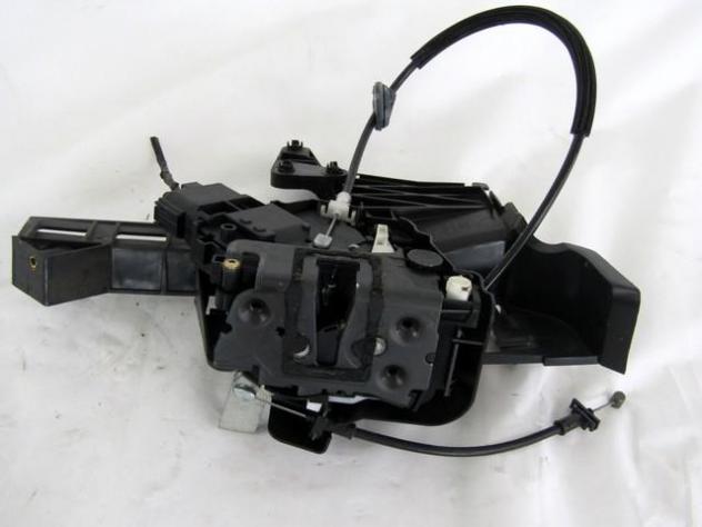 4M5A-A26412-BB CHIUSURA SERRATURA PORTA POSTERIORE DESTRA FORD FOCUS 1.6 D 80KW 5M 5P (2005) RICAMBIO USATO