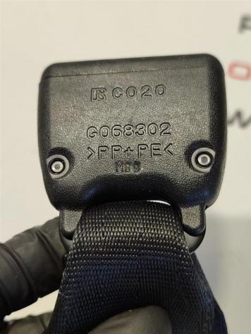 AGGANCIO CINTURA DI SICUREZZA POSTERIORE TOYOTA Yaris Serie G068302 1NZFXE (1720) - Foto 3
