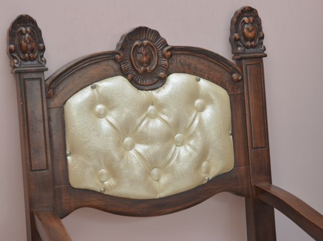 Poltroncina in Legno Massello Stile Classico - Foto 5