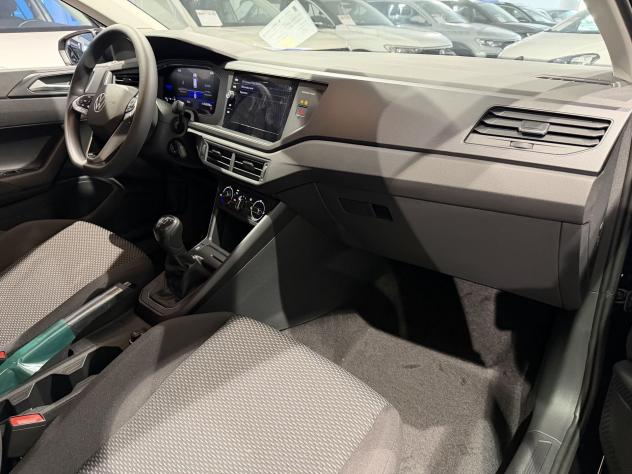 Volkswagen Polo 1.0 Young - Foto 10