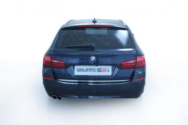BMW Serie 5 520d Touring Aut. Cerchi in lega a V styling 331 da 19"/Interni in pelle Beige/Fari allo Xeno/Telecamera posteriore/Keyless system - Foto 5