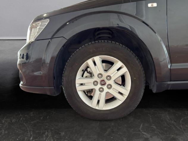 FIAT Freemont 2.0 MultiJet 16v 170cv automatica AWD Urban - Foto 7