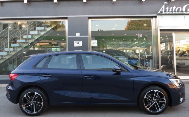Audi A3 2.0 SPB 30 Tdi S-Tronic Cockpit+Cerchi "17 - Foto 3