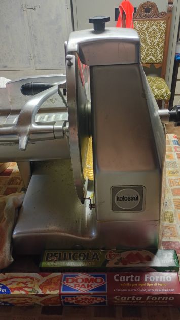Vendo affettatrice elettrica perfettamente funzionante - Foto 4