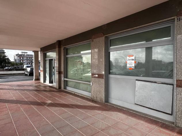 Locale Commerciale - Battipaglia . Rif.: fitpmang2500 - Foto 2