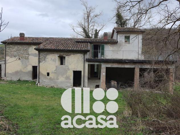 CASALE SEMI RISTRUTTURATO CON TERRENI - Foto 6