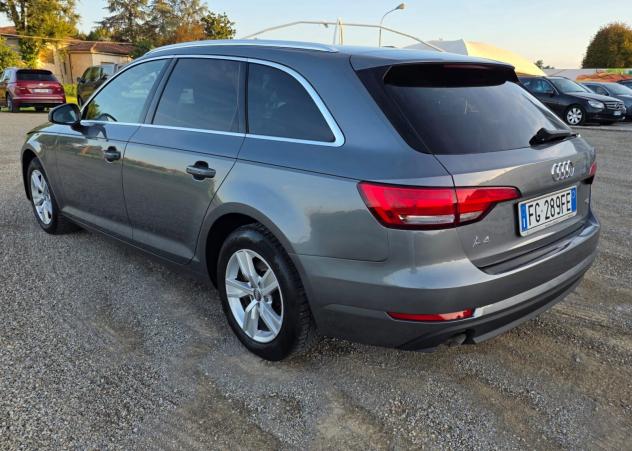 Audi A4 2.0 TDI 150 CV ultra Business Sport - Foto 5