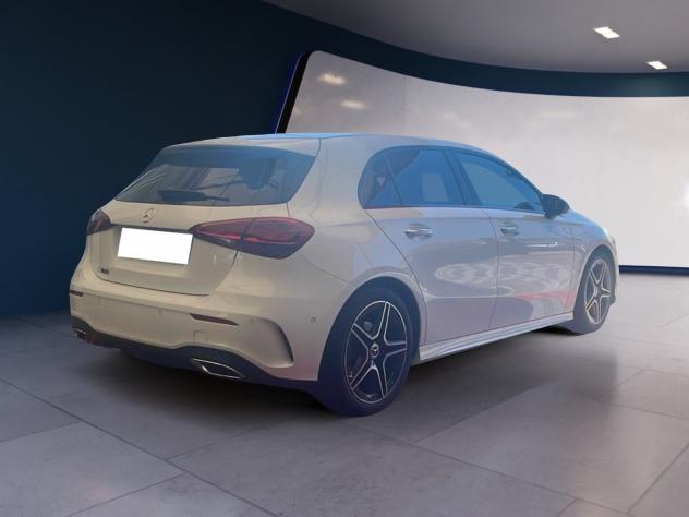 Mercedes-Benz Classe A A 180 Automatic Premium AMG Line - Foto 4