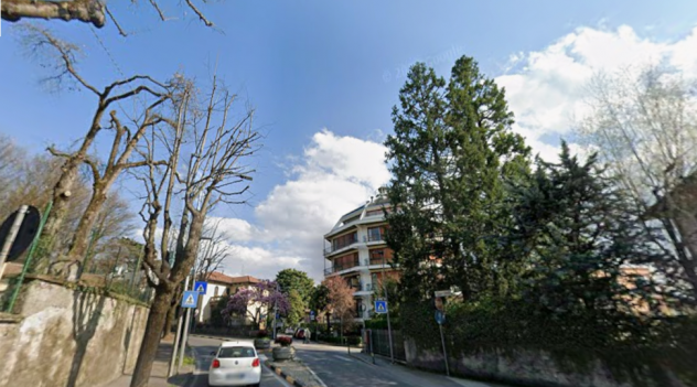 Stanza singola arredata con balcone a Varese - Foto 4