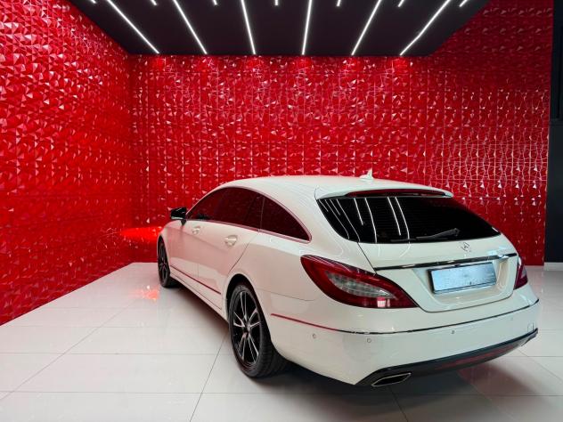 Mercedes-benz CLS 220 d SW BlueTec Sport 170Cv - Foto 4