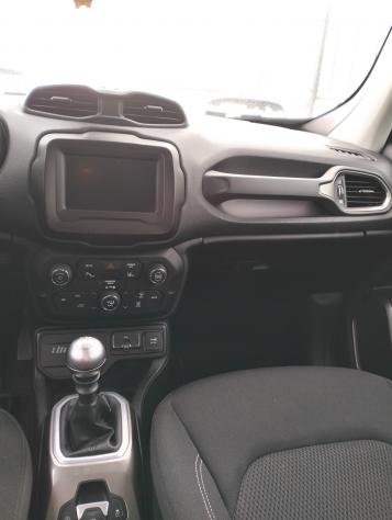 Jeep Renegade 2.0 Mjt 140CV 4WD Limited - Foto 7