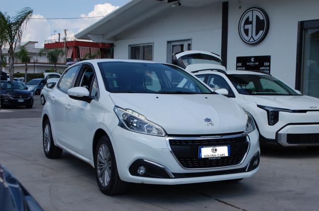 Peugeot 208 5p 1.2 puretech Active gpl 82CV Uff Italy USB