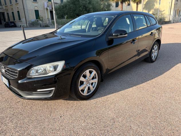 Volvo V60 D3 Summum 2.0 D anno 2014 perfetta - Foto 2