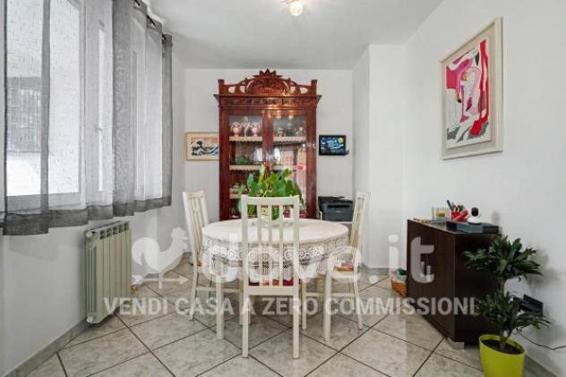 Villa di 400 m² con più di 5 locali in vendita a Cambiago - Foto 10