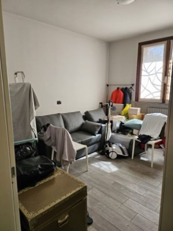 APPARTAMENTO TOTALMENTE RISTRUTTURATO A DUE PASSI DALLE SCUOLE - Foto 7
