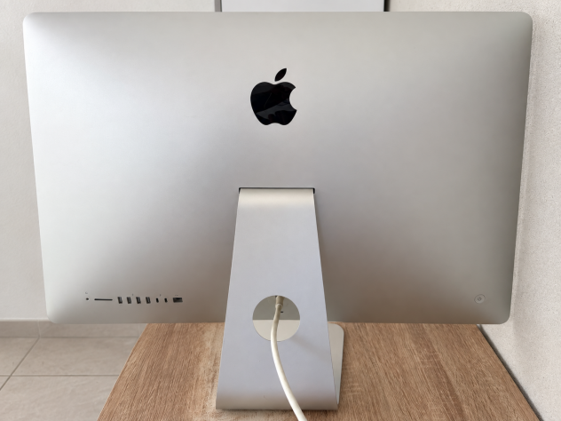 iMac 27 5K 2017 i5 16GB Radeon Pro 570 - Foto 2