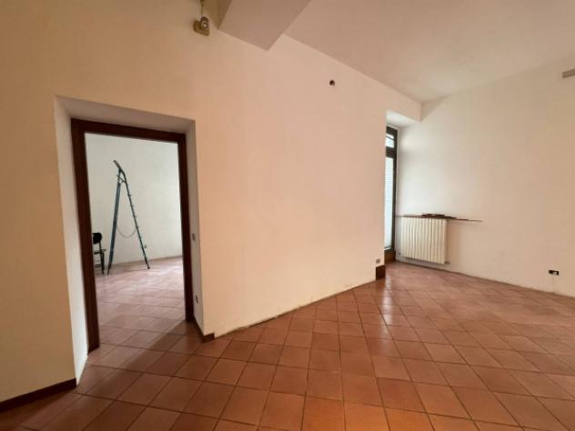 Immobile di 95 m² con 2 locali in affitto a Seregno - Foto 8