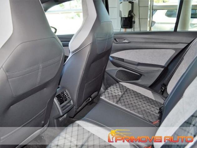 VOLKSWAGEN Golf 1.5 eTSI 150 CV EVO ACT DSG R-Line rif. 19708518 - Foto 4