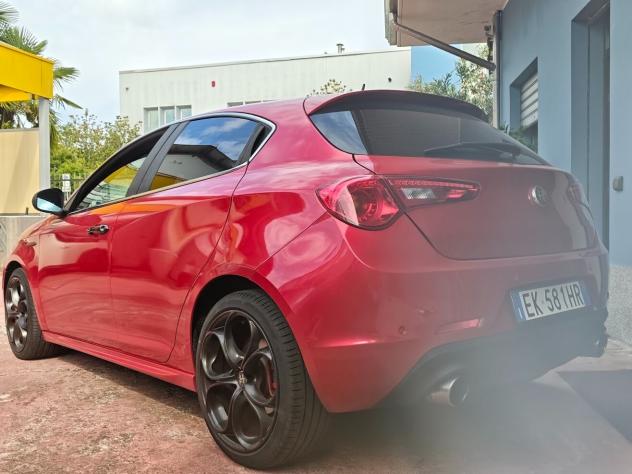 Alfa Romeo Giulietta 1.4 Turbo MultiAir TCT Exclusive - Foto 4
