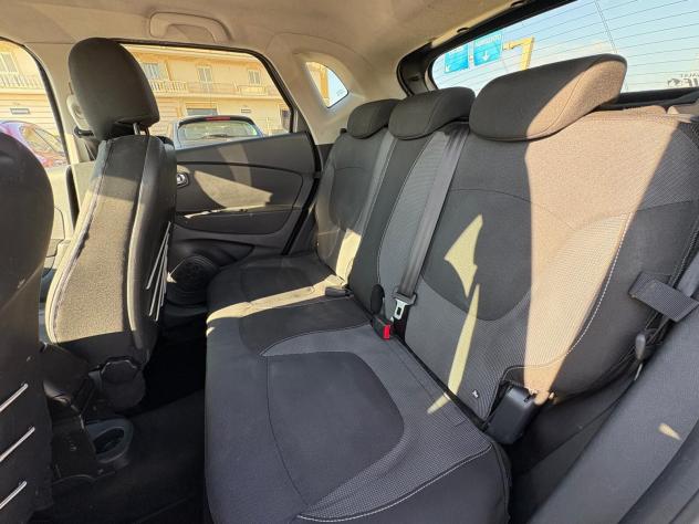 Renault Captur dCi 8V 110 CV Start&Stop Energy Intens - Foto 8