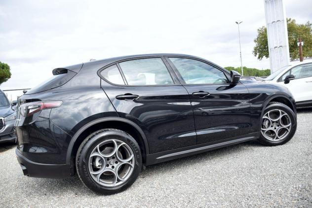 ALFA ROMEO Stelvio SPRINT 2.2 Turbodiesel 160CV AUTOM. AT8 CON PALETTE - RWD - IVA DETRAIBILE - NAVI - ADAS - CRUISE AD - SENSORI - FULL LED - CAM - B - Foto 4
