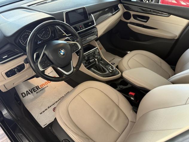 BMW Serie 2 220d Gran Tourer Luxury business pack auto - Foto 9
