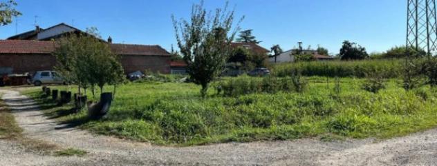 Immobile in asta di 385 m² con più di 5 locali e box auto in vendita a Livorno Ferraris - Foto 2