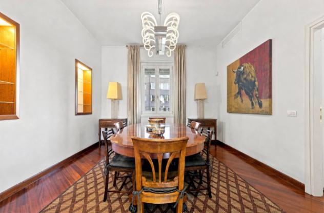 Appartamento di 230 m² con più di 5 locali e box auto in vendita a Milano - Foto 5