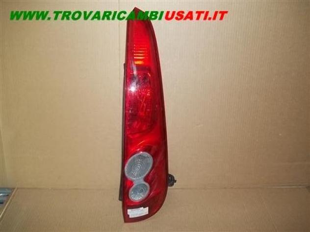 FANALE POST. D. FORD FIESTA '06  Parti elettriche  Fanaleria  Fanali  Fanale post. sx. FORD - FIESTA - 01-01-2006 - 01-11-2008