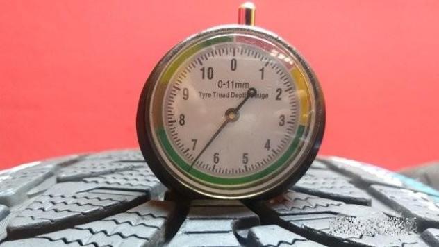 2 gomme 235 55 18 BRIDGESTONE A1259 - Foto 4