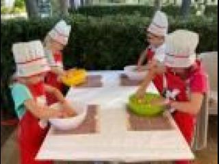ANIMATRICE - ANIMATORE BAMBINI TOSCANA AGOSTO SETTEMBRE