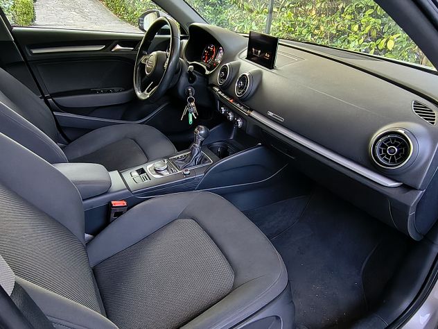 AUDI A3 SEDAN 35 TDI IN CONDIZIONI PERFETTE - Foto 9