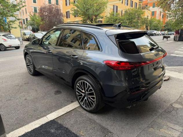 AUDI Q5 TDI 204Cv mHEV+ S tronic quattro S line edition rif. 24105131 - Foto 6