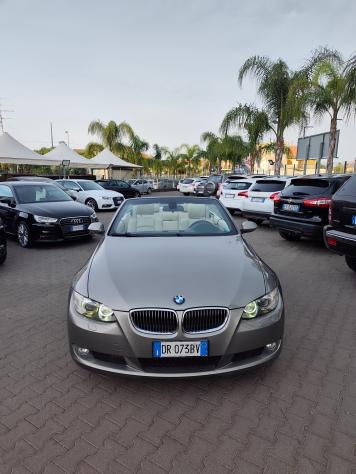Bmw 320 320d coupCabrio Futura - Foto 9