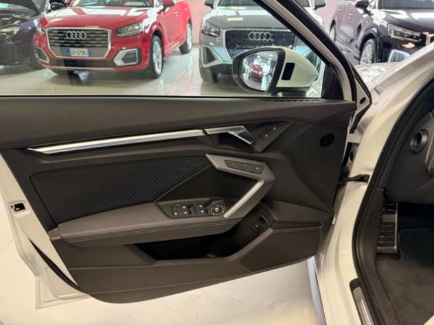 AUDI A3 SPB 35 TFSI S tronic S line edition rif. 23229497 - Foto 9