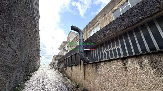 Rif. 9925 - Capannone commerciale "zona Masserie" - Foto 15