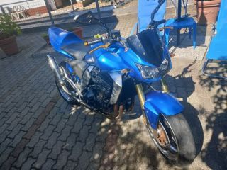 Kawasaki Z1000