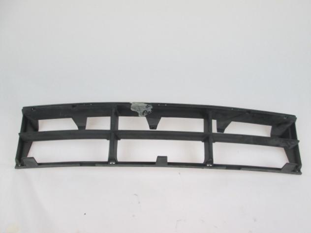 51118235671 GRIGLIA PARAURTI ANTERIORE CENTRALE BMW 530 D E39 RICAMBIO NUOVO