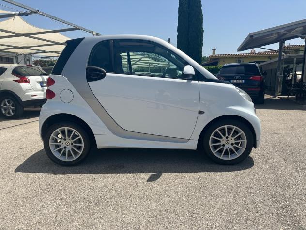 Smart ForTwo 1.0 Benzina Turbo - Foto 2