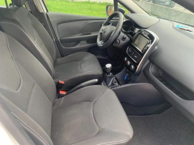 RENAULT Clio TCe 12V 75 CV 5 porte Moschino Intens rif. 24157180 - Foto 9