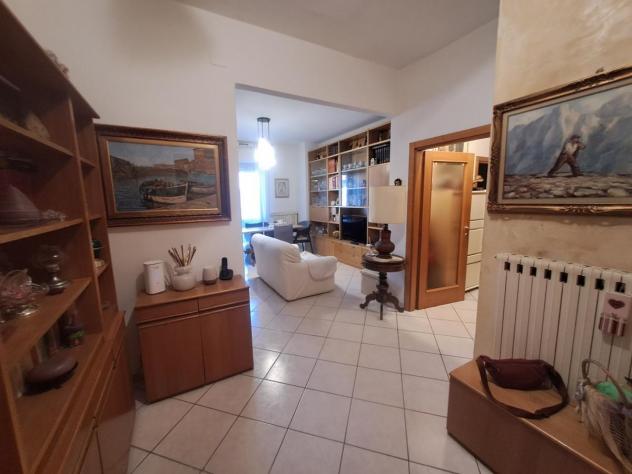APPARTAMENTO di 4 vani e di 70 mq (BORGO SAN LORENZO) rif. AAJ320 - Foto 6
